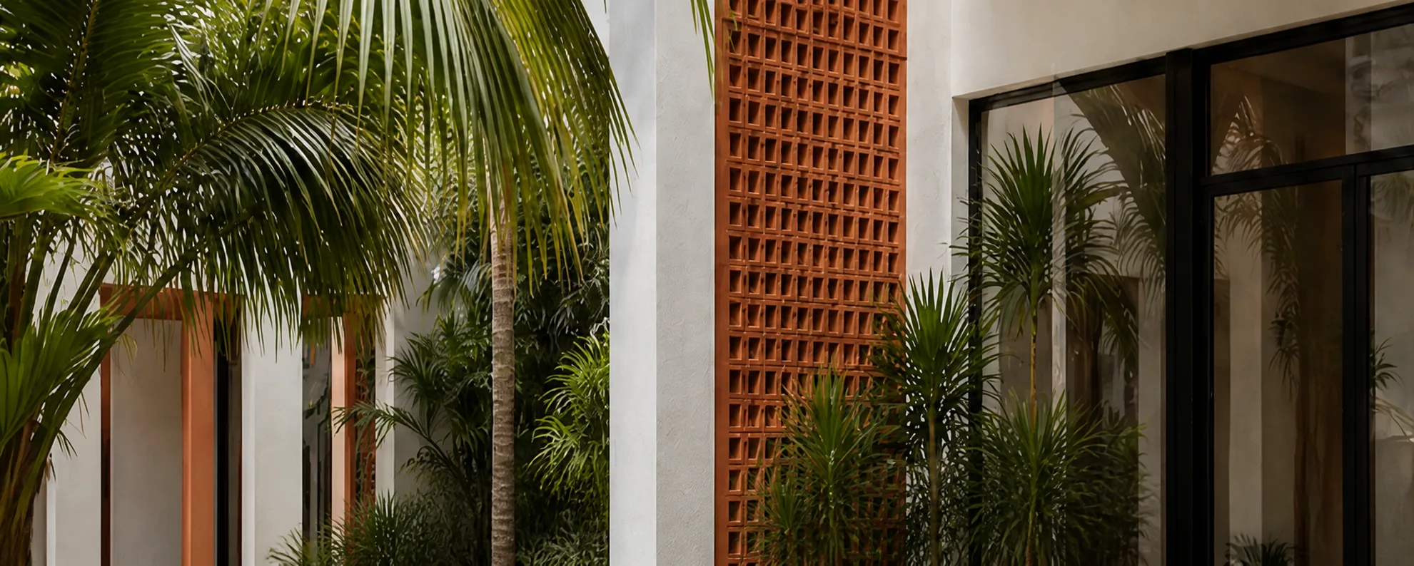L’extérieur tropical de Palm Studio à Douala
