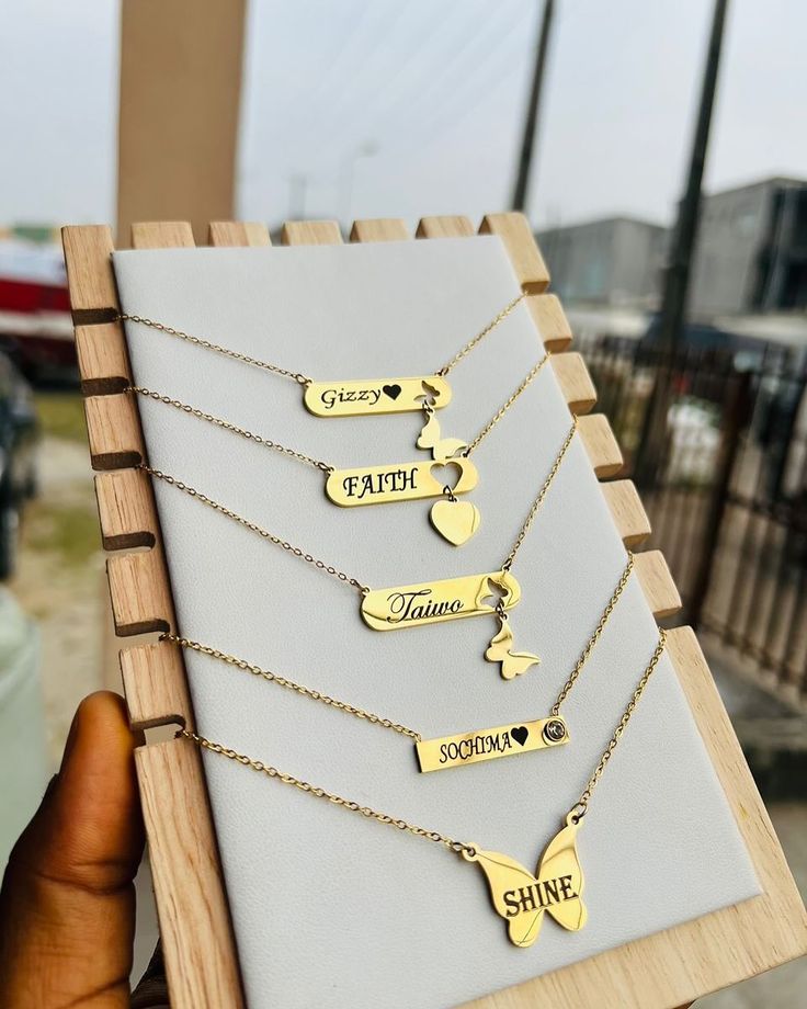 Chaine personnalisée pour femme